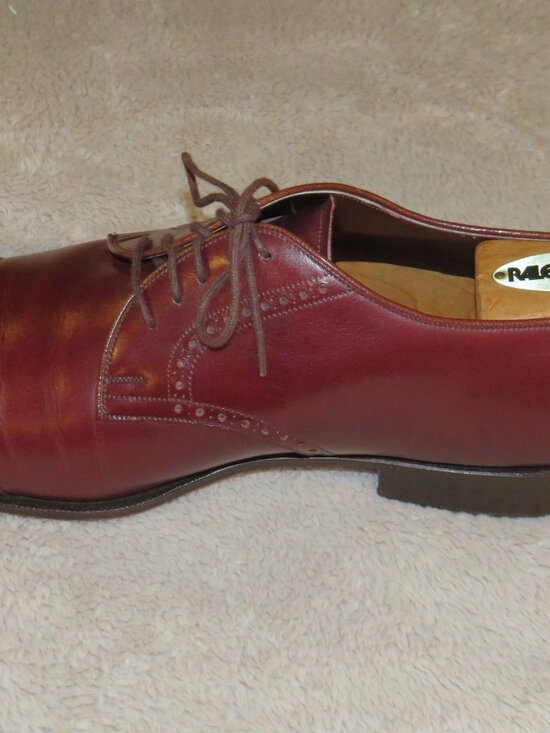 E. Vogel Bespoke Oxblood Calf Leather Balmoral Cap Toe Derbys 11 EE main image 6